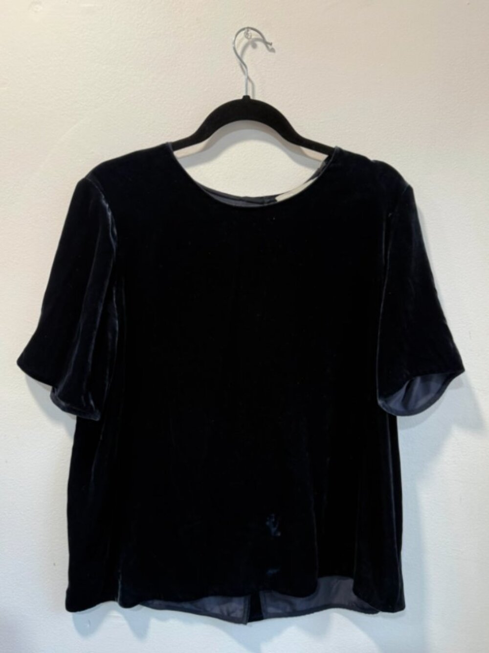 VINCE Short Sleeve Navy Blouse (M)